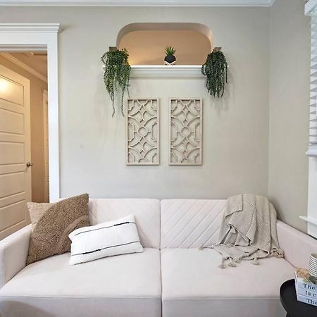 Historic Heights Cozy Nook Apartment Houston Exterior photo