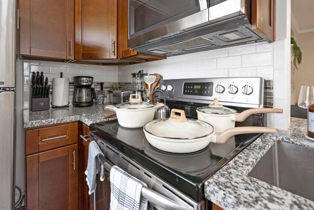 Historic Heights Cozy Nook Apartment Houston Exterior photo